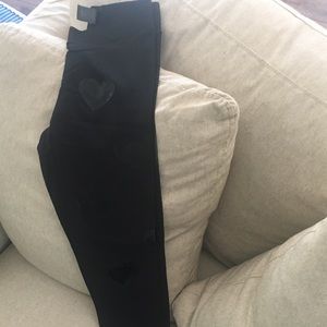 Ultracor knockout out black patent hearts